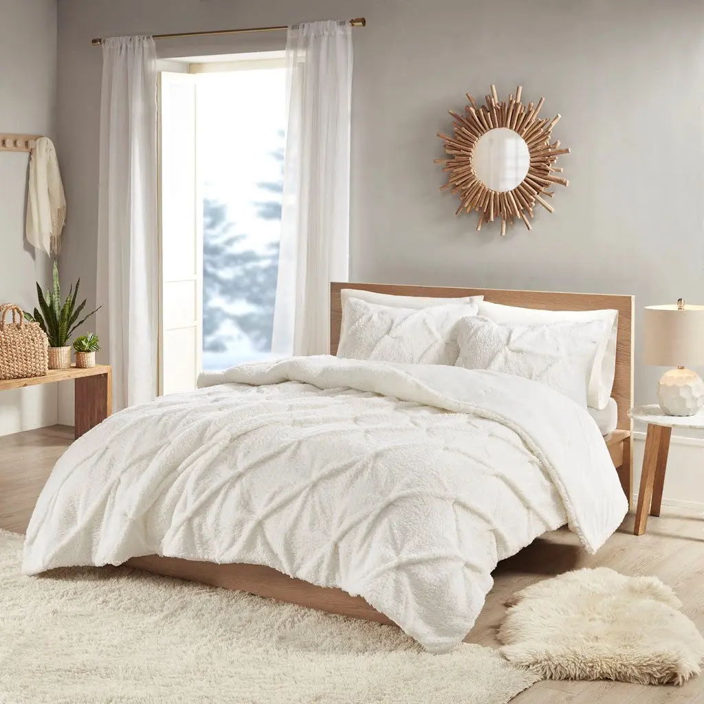 Pintuck Sherpa Down Alternative Easeer Set Full Ivory Polyester jla