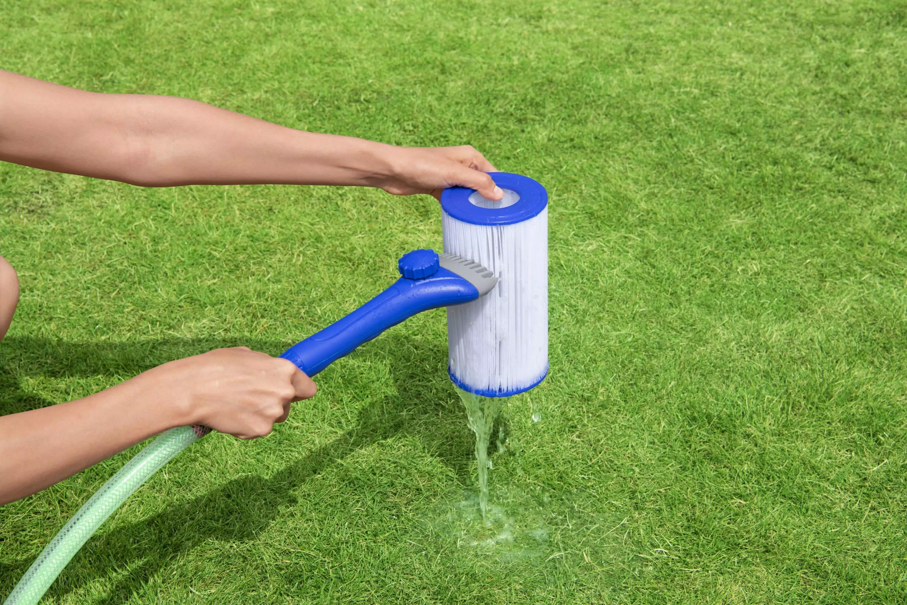 Flowclear AquaLite Comb Pool and Spa Filter Cartridge Cleaning Tool