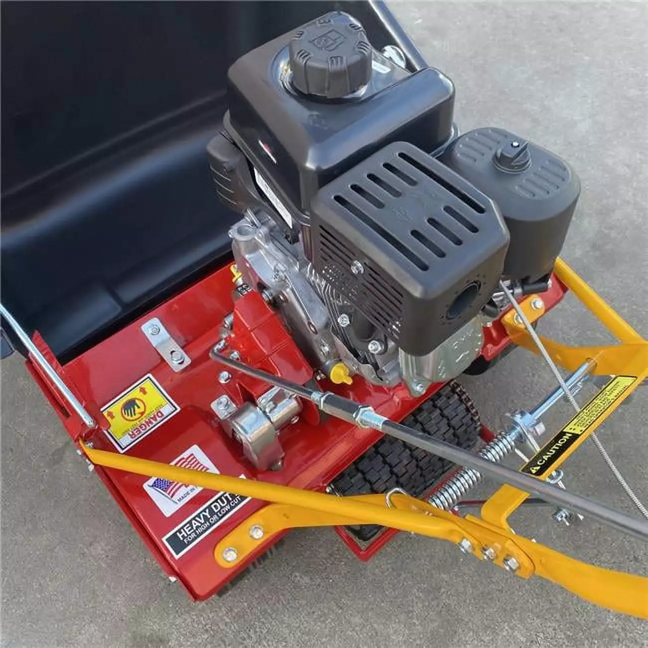 25 . Self Propelled 7 Blade Reel Mower Cuadrado