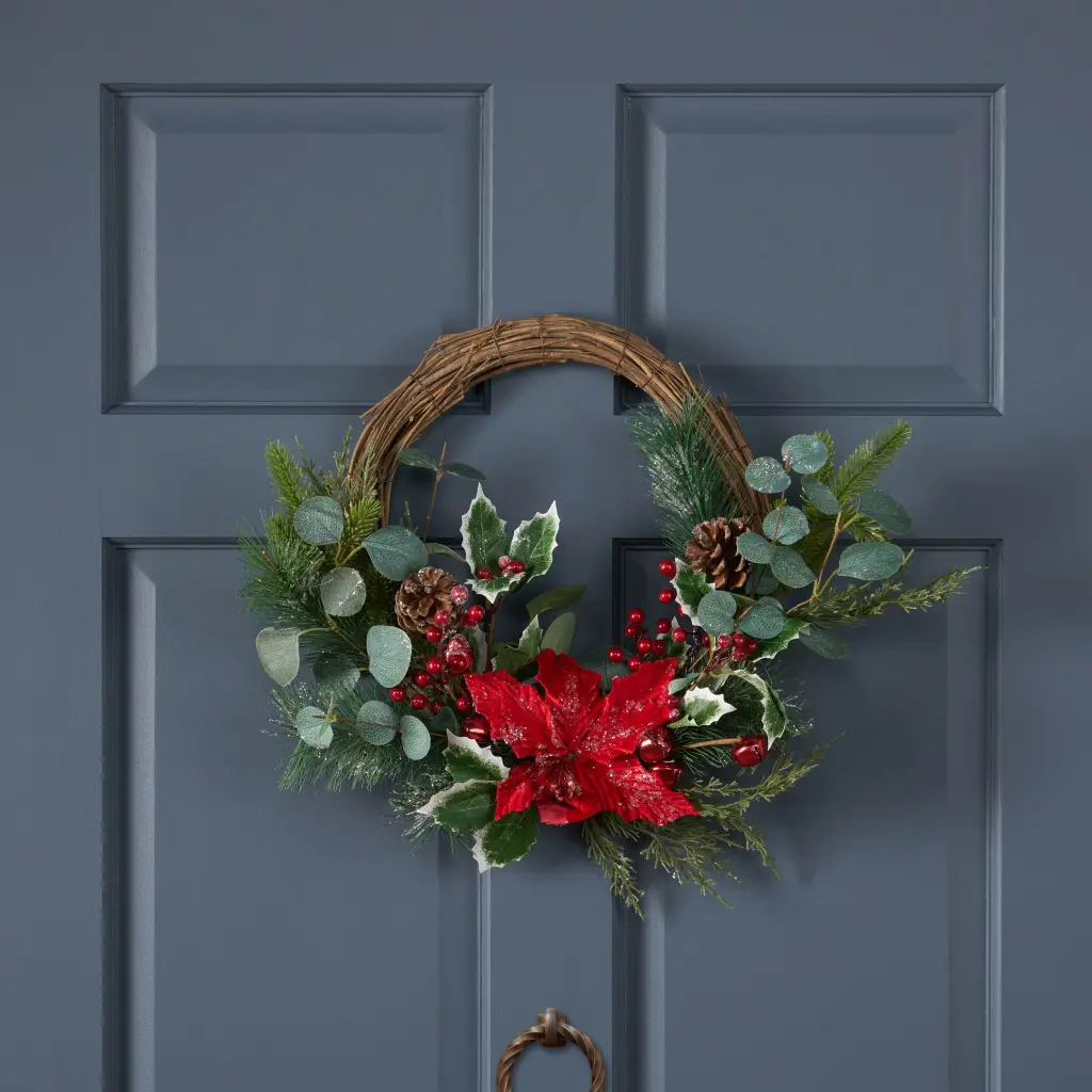 23.5 Inch Poinsettia Berry Eucalyptus Half Wreath Green Leaves Polyester Holiday Decor nh-bc furniturings